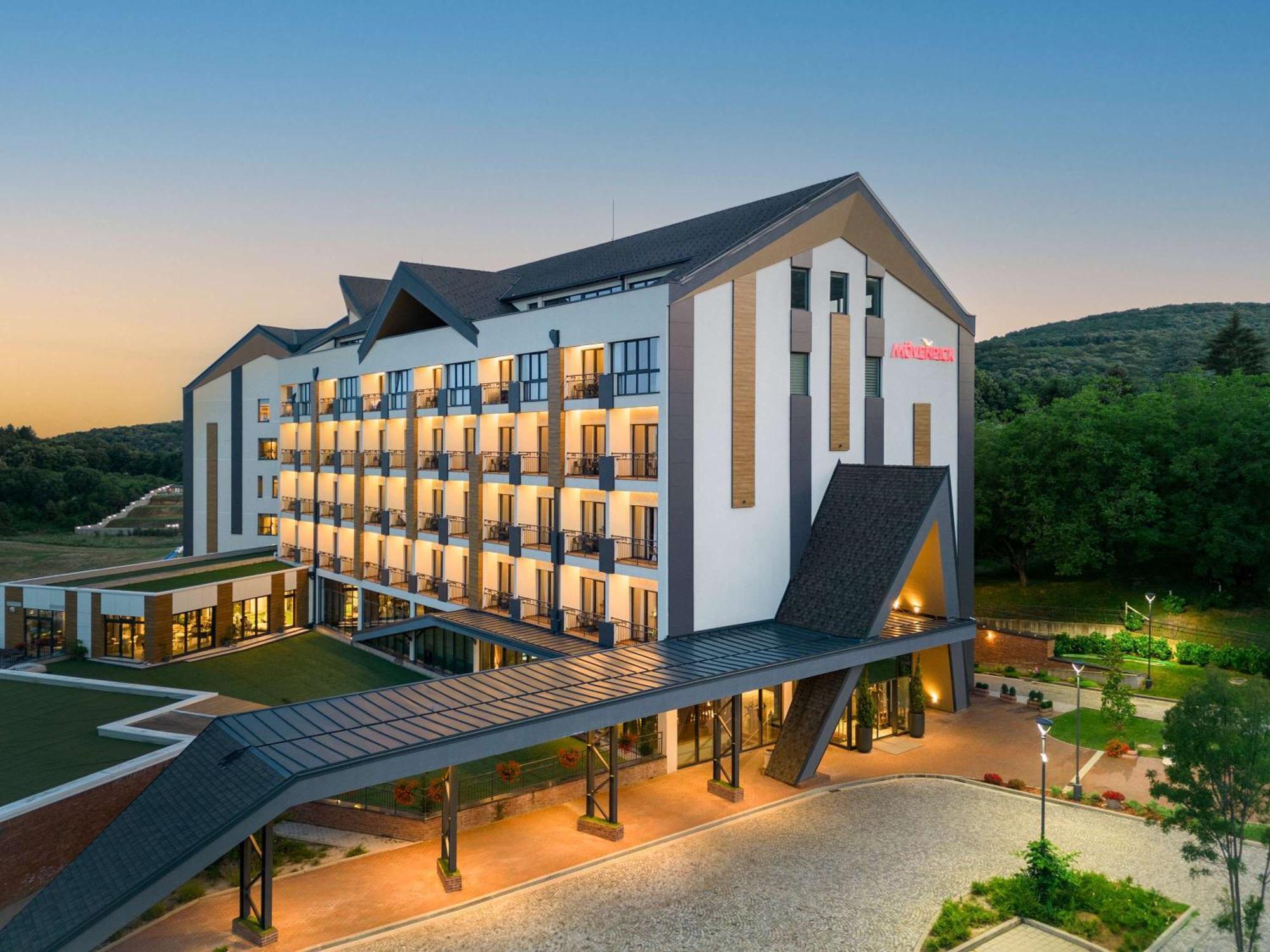 Movenpick Resort And Spa Fruske Terme Vrdnik Exterior photo