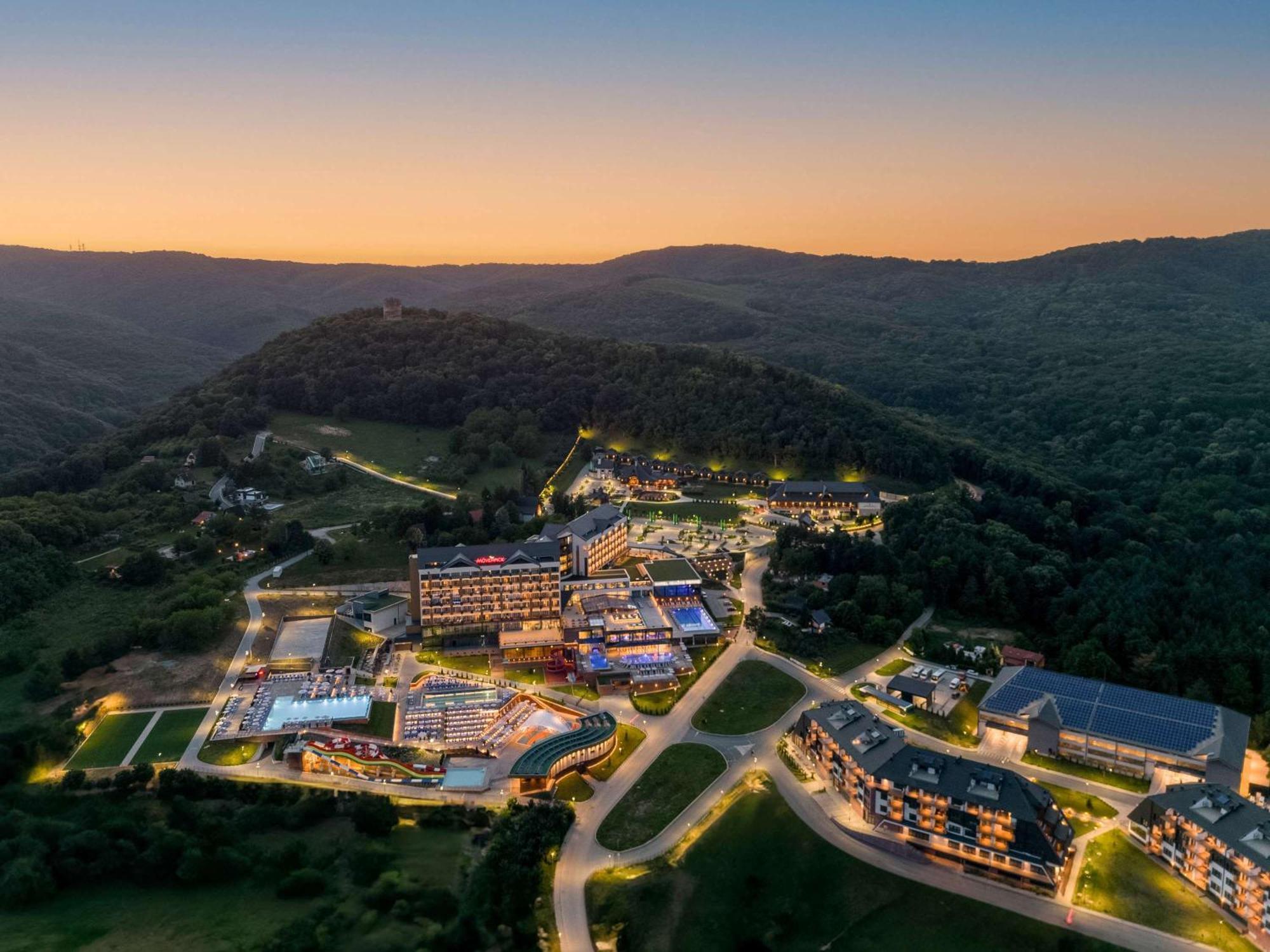 Movenpick Resort And Spa Fruske Terme Vrdnik Exterior photo